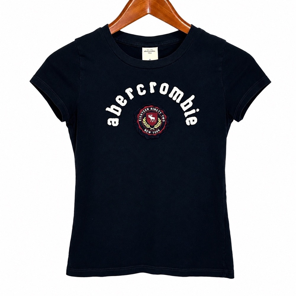 Abercrombie Kids Navy Blue Graphic Logo Crest Tee Shirt Size M Medium